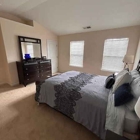 Cute And Cozy 5 Min From Carowinds Apartment Шарлът Екстериор снимка