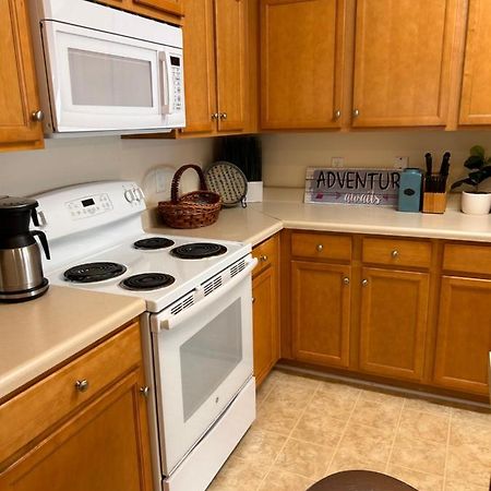 Cute And Cozy 5 Min From Carowinds Apartment Шарлът Екстериор снимка