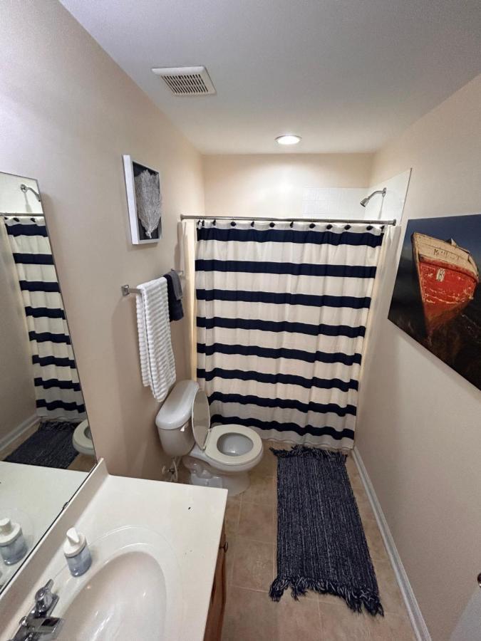 Cute And Cozy 5 Min From Carowinds Apartment Шарлът Екстериор снимка